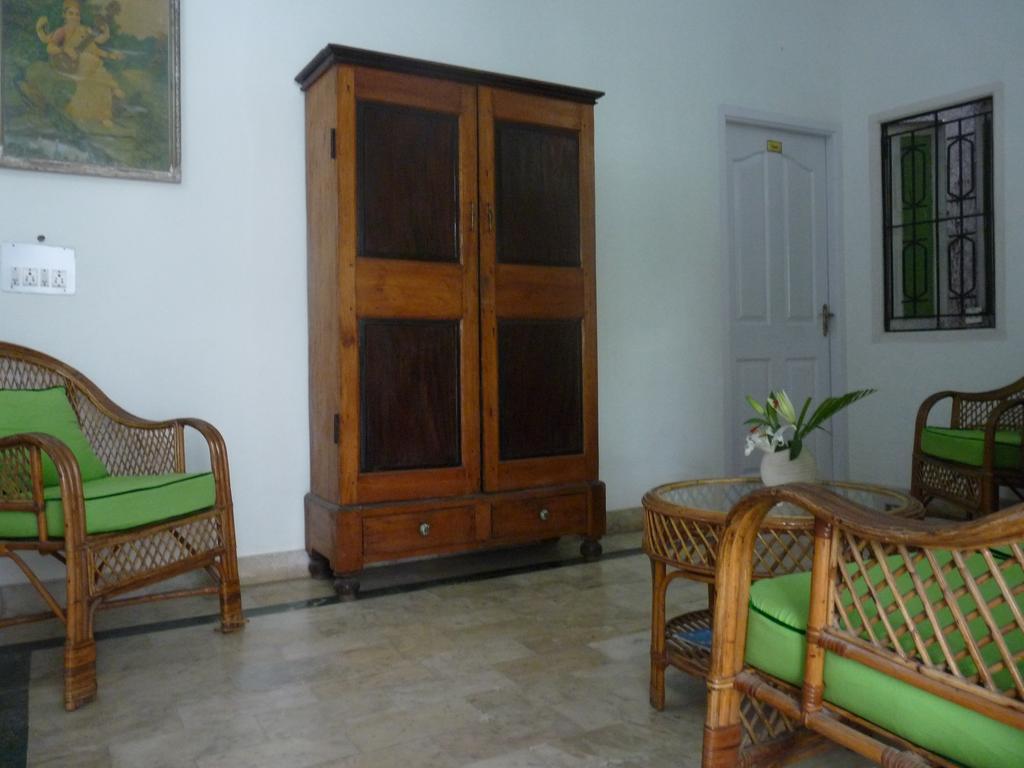 Hotel L'Escale Puducherry Exterior foto